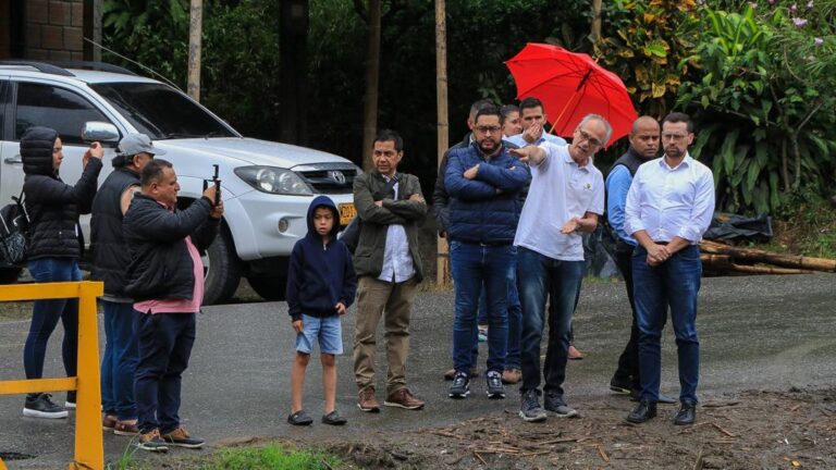 GOBIERNO DEPARTAMENTAL RATIFICA SU COMPROMISO CON LA COMUNIDAD DE LA VEREDA LA ESTRELLA, DE CHINCHINÁ,  EN ATENCIÓN Y MITIGACIÓN DEL RIESGO