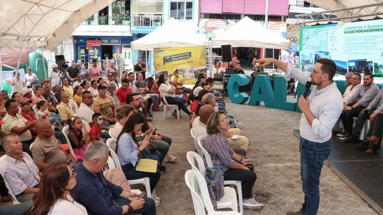 A ARAUCA (PALESTINA) LLEGÓ LA ADMINISTRACIÓN DEPARTAMENTAL CON CALDAS TE CUENTA, EL ESPACIO DE DIAÓLOGO CON LA COMUNIDAD