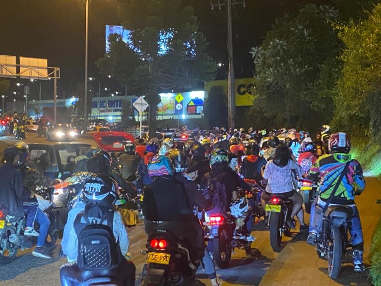 Moto paseo a esta hora en Manizales