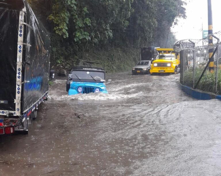 La Unidad de Gestión del Riesgo (UGR) informa que debido a las lluvias que se presentan la tarde de este viernes en Manizales