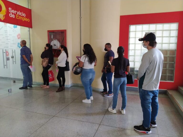 Jóvenes sin experiencia laboral, a encontrar empleo en Pereira