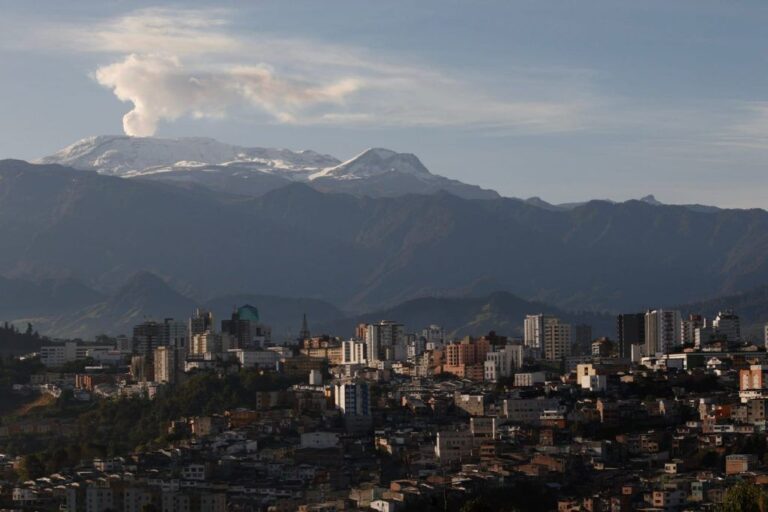 erupción del volcán Nevado del Ruiz