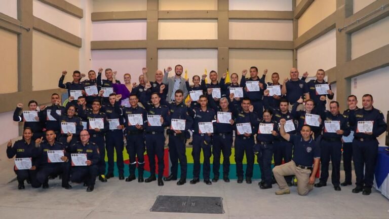 Bomberos del departamento se capacitaron gracias al apoyo del Gobierno de Caldas