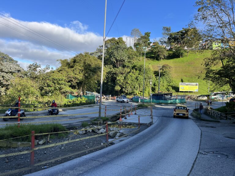 A esta manifestación en el sector de los Cedros en Manizales