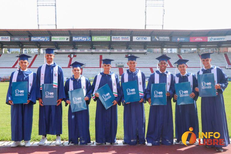 Nueve jugadores se graduaron como bachilleres