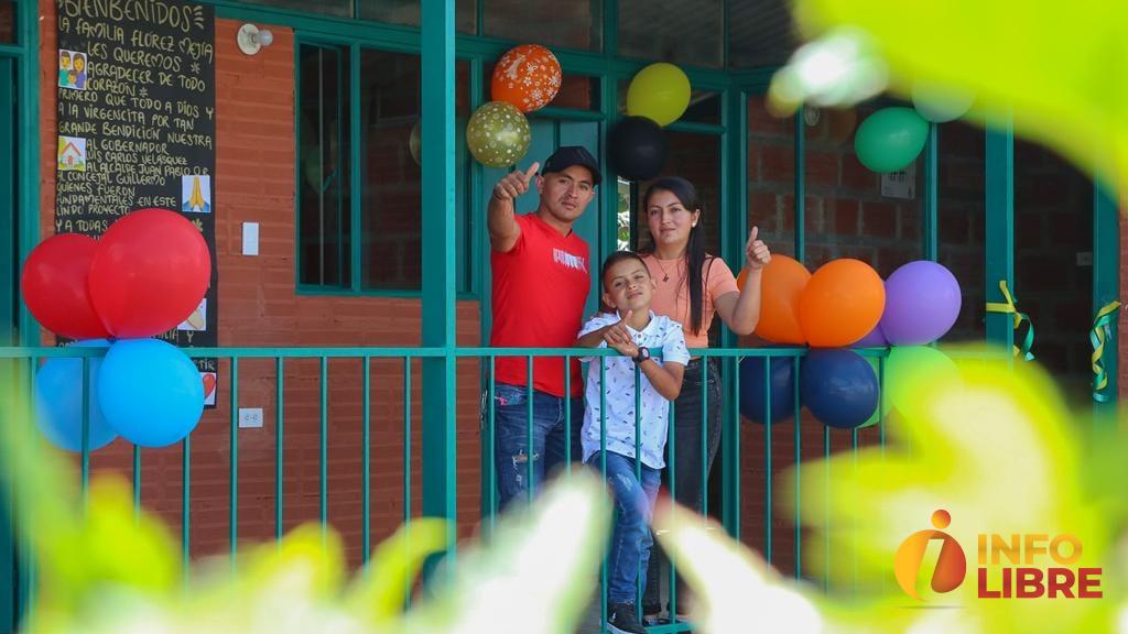 8e28aeee-fd32-5288-4bff-c648c25c48a6