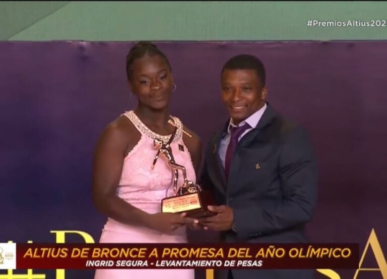 Dos deportistas Caldenses premiados por el Comité Olímpico Colombiano