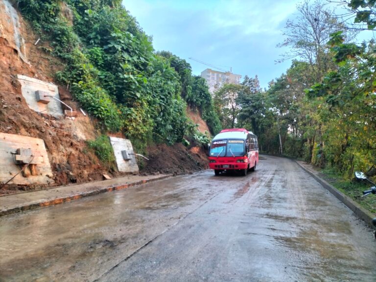 Restablecen paso en el sector de La Francia en Manizales