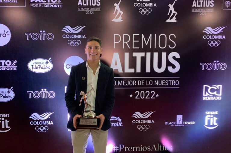 Estudiante U. Autónoma de Manizales ganador del Premio Altius de Plata del Comité Olímpico Colombiano