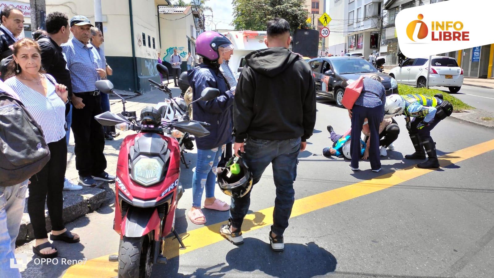 Agresión y robo a agente de tránsito en Manizales Agresión y robo a agente de tránsito en Manizales