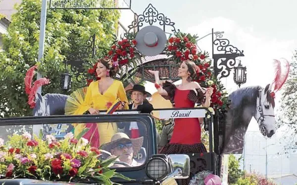 Desfile de Carretas del Rocío